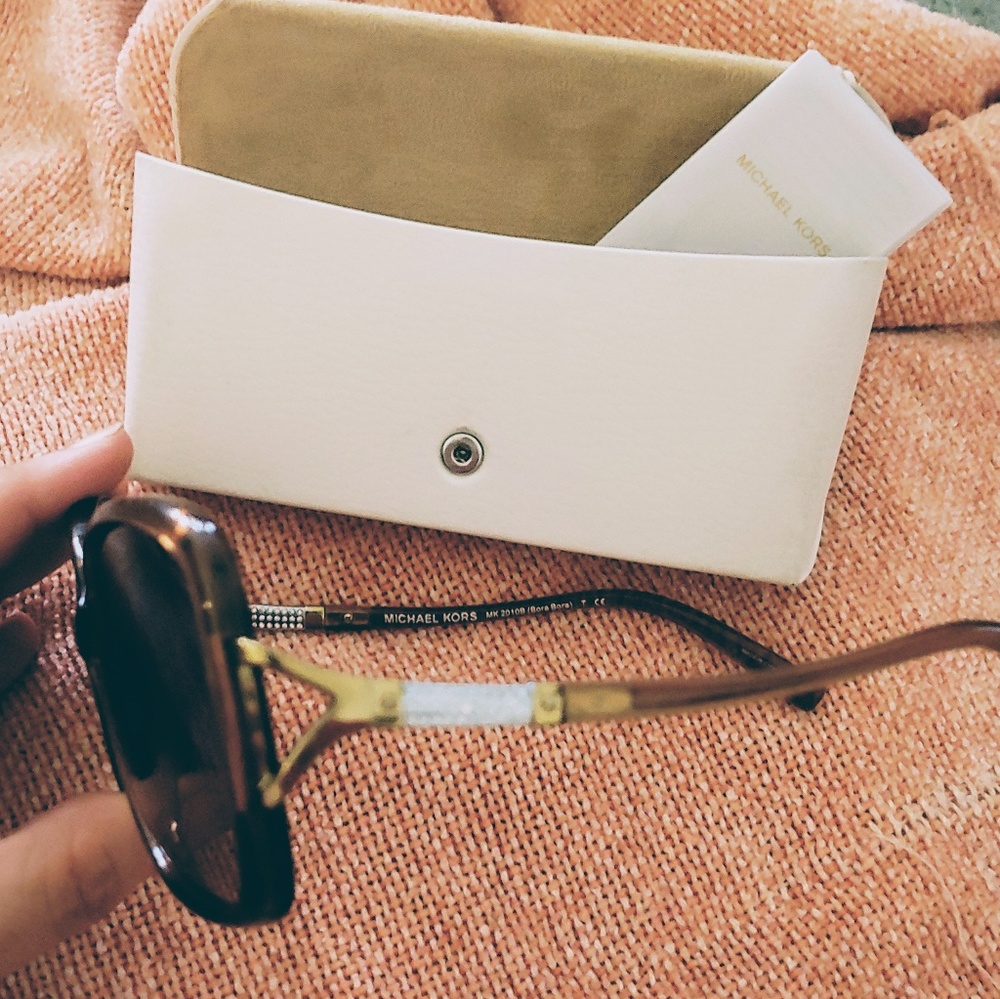 Michael Kors Sunglasses - Picture 2 of 3